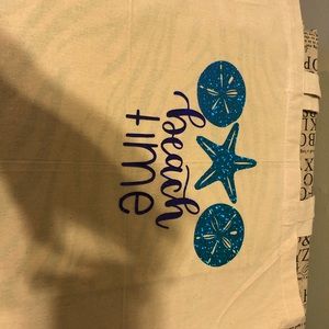 Beach tote bag